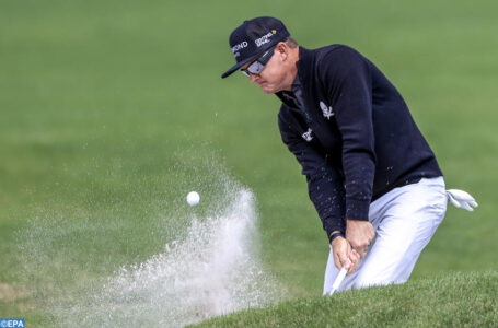 PGA: Brian Gay remporte le Bermuda Championship