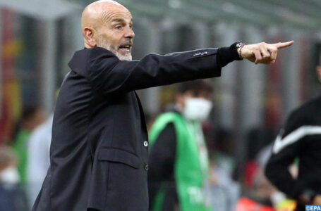 L&rsquo;entraîneur de l&rsquo;AC Milan Stefano Pioli testé positif au Covid-19