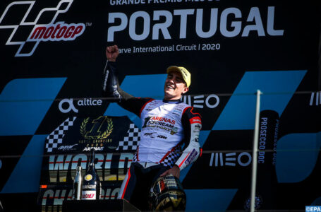 Moto3/Portugal: Arenas sacré champion du monde, victoire à Fernandez