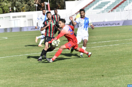 Botola Pro D1 « Inwi » (5è journée): Le Rapid Oued Zem et l&rsquo;AS FAR se neutralisent (0-0)