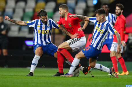 Foot: Le FC Porto remporte la Supercoupe du Portugal
