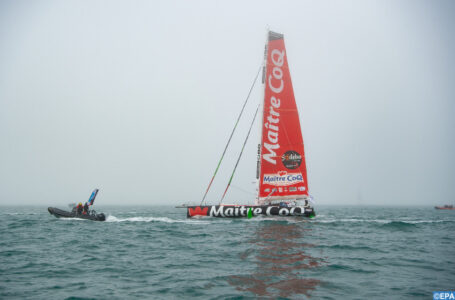 Vendée Globe: Le skipper français Yannick Bestaven conforte sa position en tête du classement