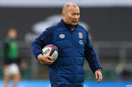 Rugby : le sélectionneur de l&rsquo;Angleterre Eddie Jones à l&rsquo;isolement