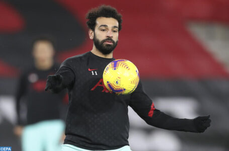 البطولة الانجليزية لكرة القدم .. المصري محمد صلاح يفوز بجائزة لاعب الشهر في ليفربول