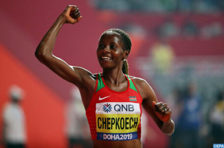 Athlétisme: la Kényane Beatrice Chepkoech établit un nouveau record du monde du 5 km