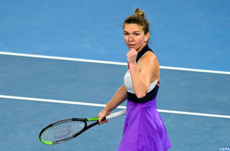 Open d&rsquo;Australie: Halep retrouve Serena Williams en quarts