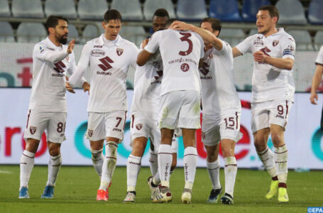 بطولة إيطاليا .. فريق تورينو يحقق فوزا مثيرا على ضيفه جنوى (3-2)
