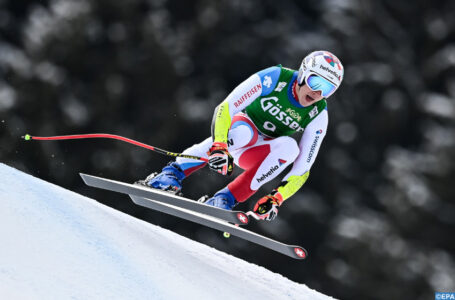 Ski alpin: Le Suisse Marco Odermatt remporte le super-G de Saalbach