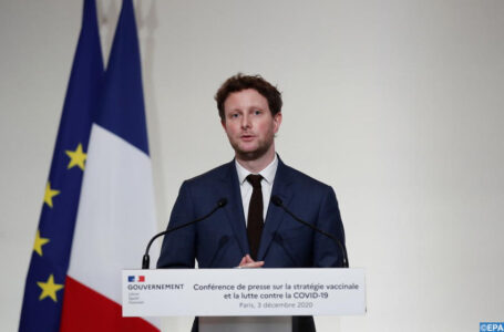 Foot: La France appelle à une « pression politique » européenne contre la « Super Ligue »