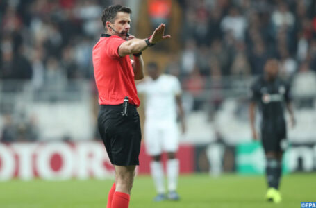 Championnat d&rsquo;Espagne : un arbitre fait revenir les joueurs de Séville-Grenade pour disputer une minute…oubliée