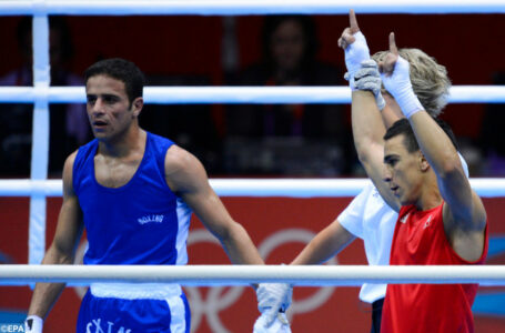 Boxe: Nordine Oubaali défend son titre de champion du monde samedi à Los Angeles