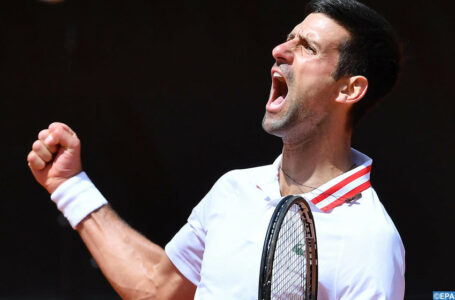 Djokovic renverse Tsitsipas en quarts du Masters 1000 de Rome