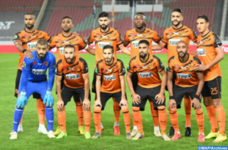 البطولة الوطنية الاحترافية “إنوي” (الدورة 18).. فريق نهضة بركان يكتفي بالتعادل السلبي امام ضيفه سريع وادي زم