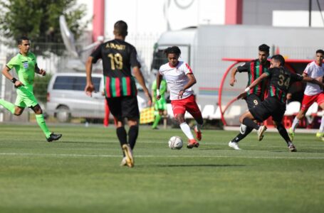 Botola Pro D1 « Inwi » (19e journée): le FUS Rabat bat l&rsquo;AS FAR (2-1)