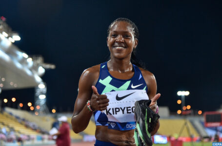Athlétisme/1500 dames: 4e performance de tous les temps pour Kipyegon