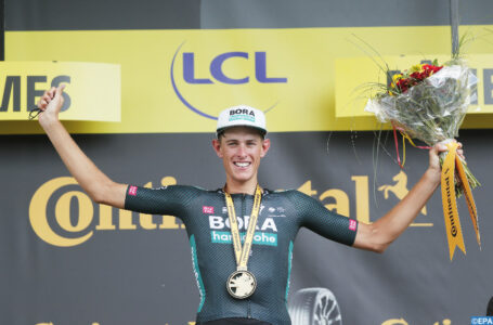 Tour de France: L&rsquo;Allemand Nils Politt remporte la 12e étape