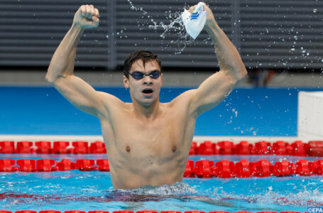 JO-2020: Le Russe Rylov réussit le doublé 100 m/200 m dos