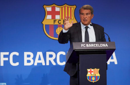 الدوري الاوربي.. لابورتا يعرب عن امتعاضه من واقعة تخلي مشجعي برشلونة عن تذاكرهم لصالح انصار آينتراخت فرانكفورت