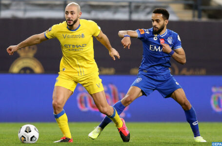 نور الدين امرابط يودع الدوري السعودي بعد ثلاث سنوات من العطاء مع نادي النصر