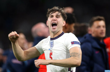 Manchester City : prolongation de contrat de quatre ans pour John Stones