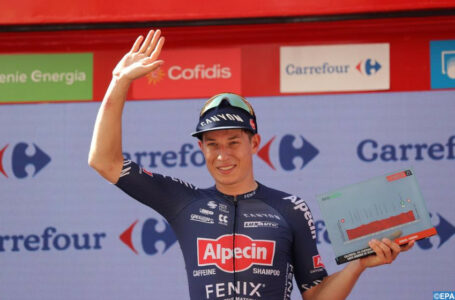 Tour d&rsquo;Espagne : Jasper Philipsen s&rsquo;impose lors de la 2e étape, Roglic conserve le maillot rouge