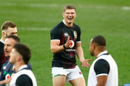 Rugby: le capitaine du XV de la Rose indisponible pour trois mois