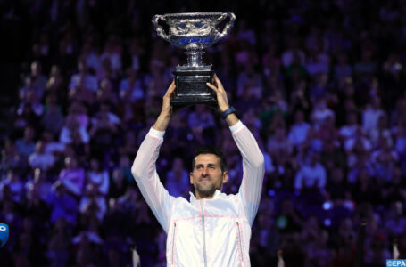 Open d&rsquo;Australie: Le Serbe Novak Djokovic remporte son 22e titre du Grand Chelem