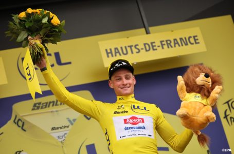 Tour de France: Le Néerlandais Mathieu Van der Poel remporte la 2è étape et endosse le maillot jaune