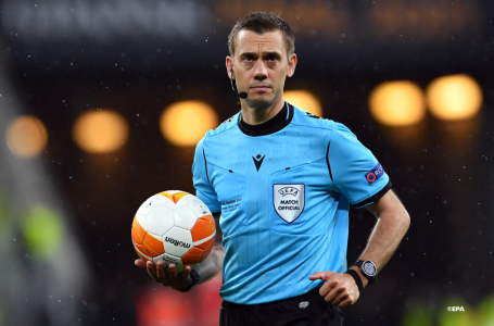 Le Français Clément Turpin sacré meilleur arbitre du monde en 2025 par IFFHS