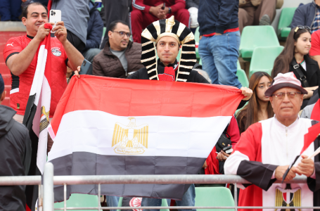 المنتخب المصري والجنوب إفريقي في قمة حاسمة