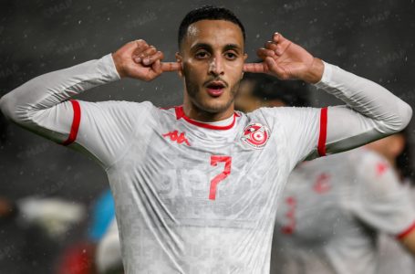 Elyes Achouri aggrave le score (2-0)
