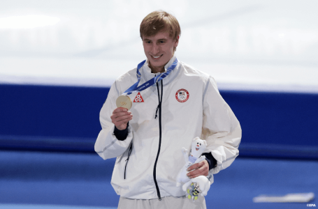 JO d&rsquo;hiver 2026: l&rsquo;Américain Stolz remporte l’or sur 1000 m en patinage de vitesse