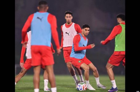 المنتخب الوطني المغربي لكرة القدم يجري أول حصة تدريبية له تحت إشراف المدرب الجديد محمد وهبي