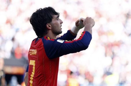 L’Espagnol Ferran Torres rejoint le PSG en provenance du FC Barcelone