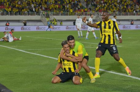 البطولة الوطنية الاحترافية “إنوي” للقسم الأول (الدورة الأولى).. المغرب الفاسي يستهل مشوار الدفاع عن لقبه بالفوز على نهضة الزمامرة (2-1)